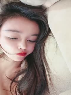 万人迷模特儿一库一库太晚了我不敢叫我到里面房间给你们叫一波吧怕别人听见了要来强奸我