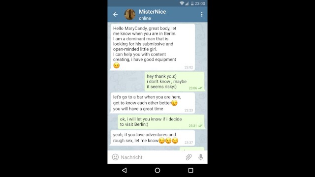 陌生人帮助制作色情片，并在所有的洞里和玛丽坎迪·铁杆做爱