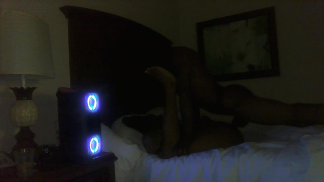 像这样操她今天是她的生日！！！