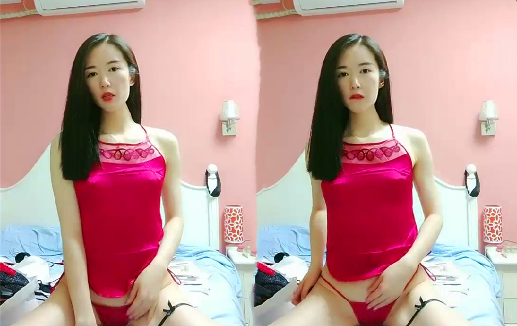 白白大长腿气质型美女下海自慰红色肚兜黑丝袜特写玩跳蛋毛毛浓密自慰完浴室湿身诱惑~2