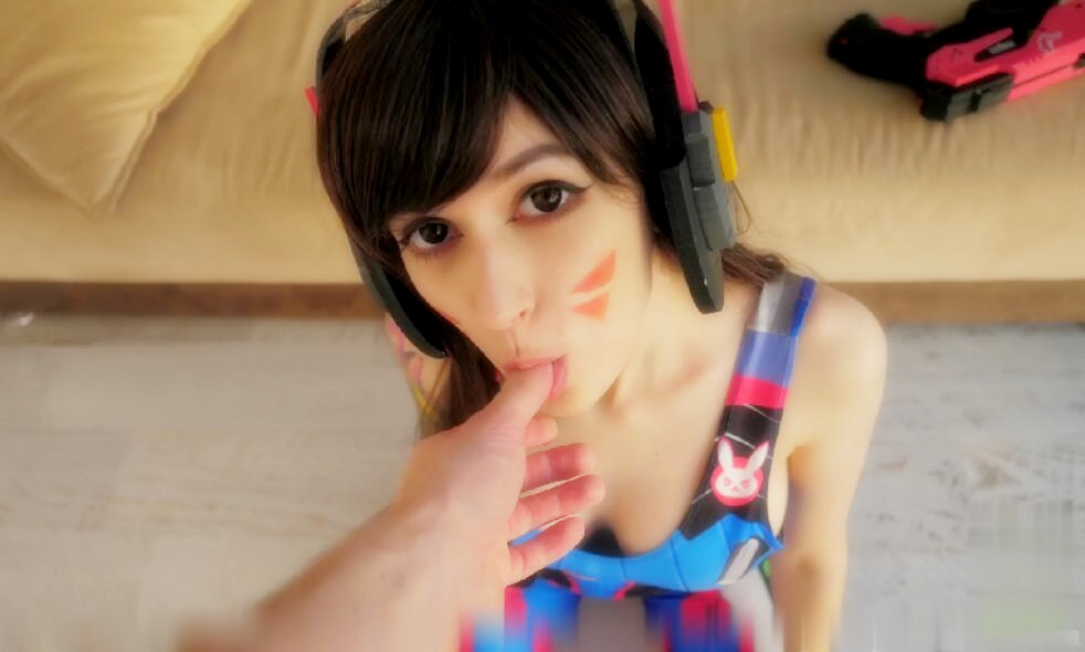 2020最新流出大眼睛高颜值混血美女COS守望先锋DVa一边用振动棒刺激阴蒂一边被男友开肛内射1080P超清