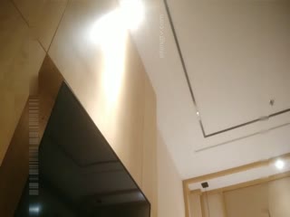 嫖妓达人~酒店约炮偷拍与19岁长发公主口交一整夜~