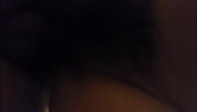 处女嫰模被干昏有点紧张