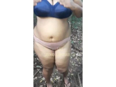 危险的户外性危险的户外性公共接送和操斯里兰卡老女人吸吮性