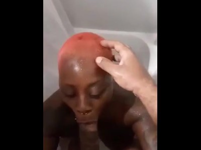 迪克在吮吸牙买加性感女郎！！！！