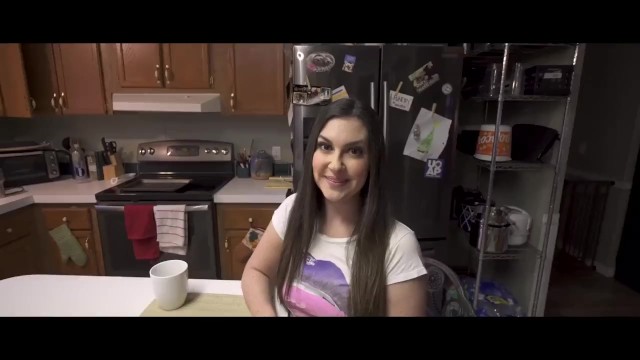 POV妻子的妹妹需要我的精子