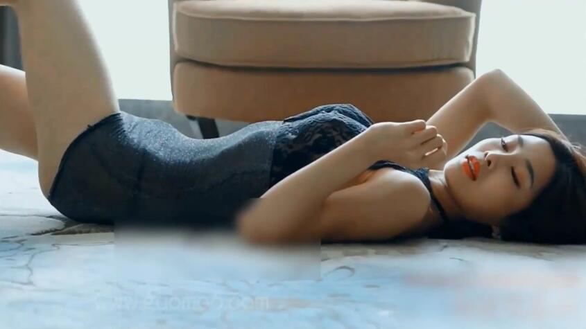 宅男女神闫盼盼浴室诱惑超级诱惑太招操