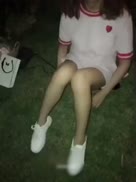 【国产馆】广州九零后靓妹和闺蜜玩露出自拍再和网友去开房被舔的很爽