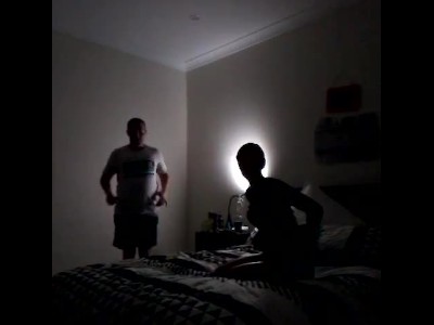 男朋友不在的时候，荡妇就胡闹