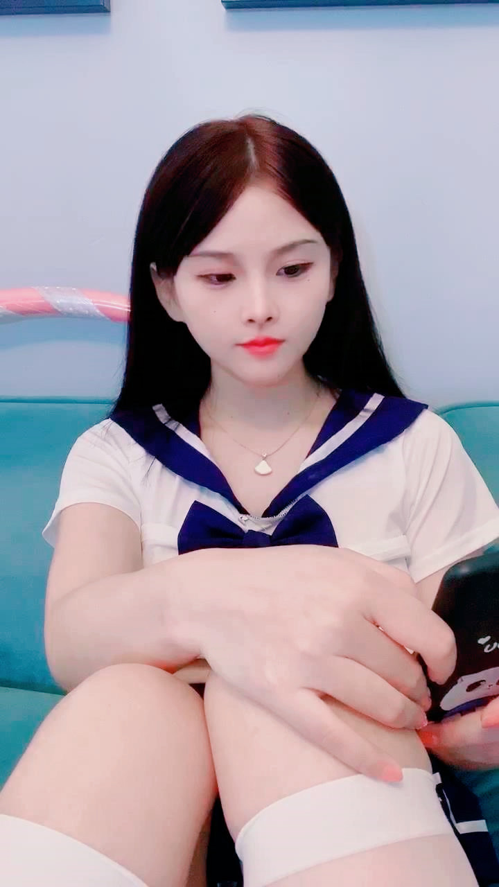 纯欲嫩模小优 极品美乳诱惑 湿身爆操内射15连发