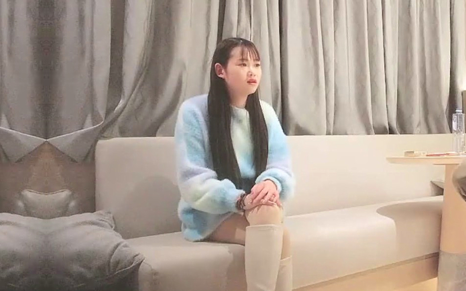 你这不是一线天逼但真的好粉