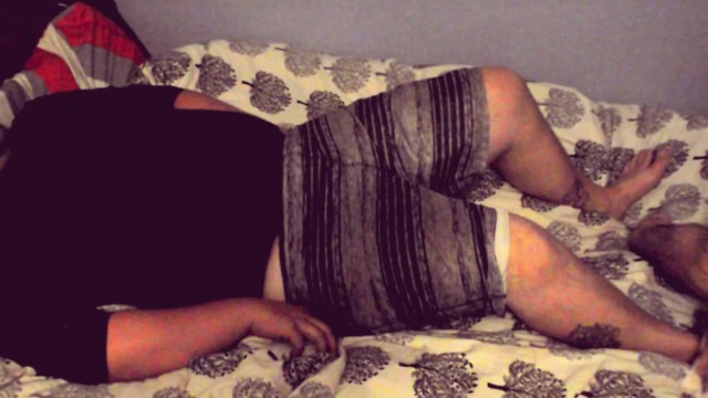 Cuckhold约会之夜，拒绝性高潮，为丈夫保持贞操