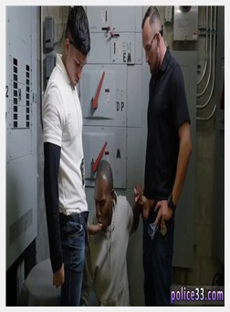 公鸡与黑色阴毛同性恋入店行窃线索