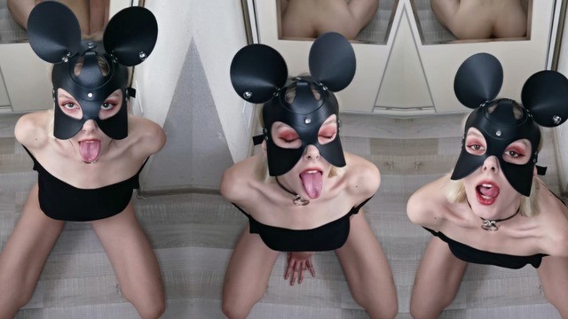 美女乞求在她和她的脸上涂上cum，然后露出阿海高