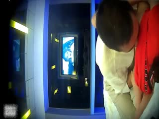 [国产自拍]小哥撩妹有一套二话不说把内裤扒掉就捅