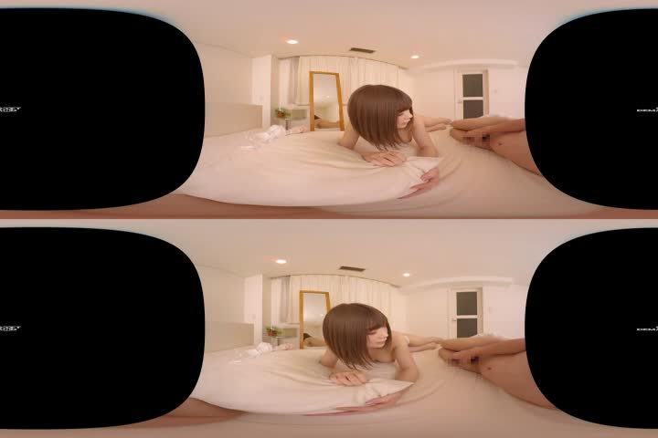 R1寝ながら彼女とイチャイチャ侧位エッチ!