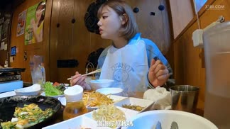 GONE-013浜崎真緒的店 猥瑣酒吧「MAO」