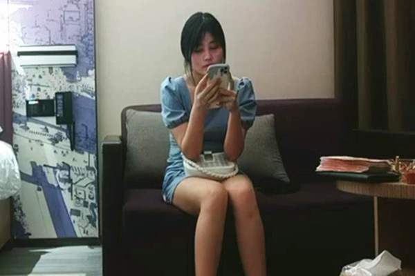 神似宋祖兒外圍乖乖聽話各種配合絲襪摳穴口交任君擺布