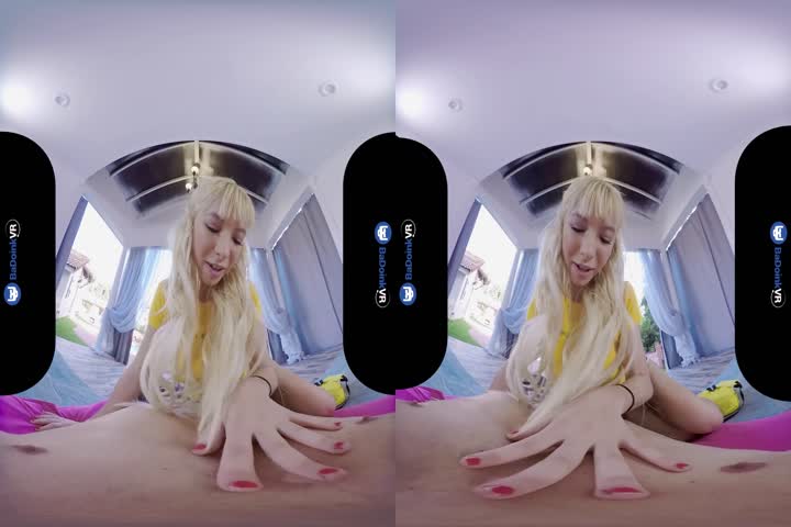 18VR Morgan Rodriguez And Gina Gerson Share Cock VR Porn46