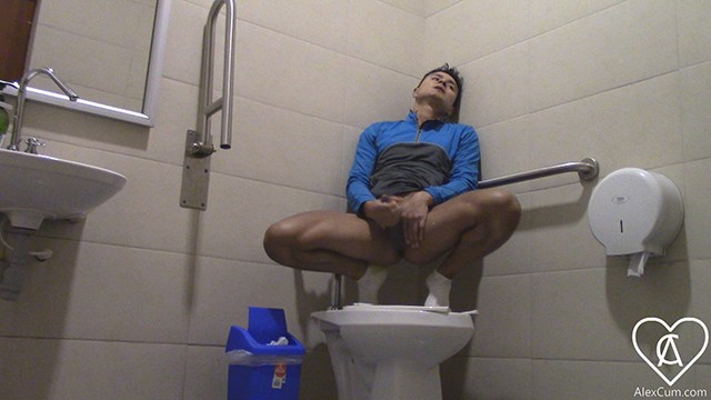 没有控制权，也没有禁止权——亚历克斯·库姆