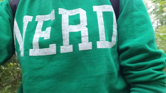 公共权力撒尿实践