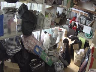 社内备品で业务中にオナニーしてしまう程イキたい欲望を抑えられない「バレちゃうかも…-」のスリルを楽しむ 露出性癖黒パンス…