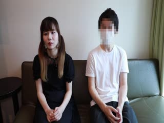 [FC2] 可爱小萝莉到现场才知道要挑战大黑蟒! 嘴吧不行那就从下面的屄来! (FC2-PPV-1472358)