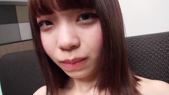 白嫩的美女幼师和男友酒店开房嘿咻~干累了让男友按摩一下 再来一炮 new