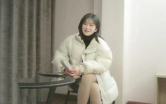 约操兼职良家小少妇粉嫩鲍鱼掰开抠弄花式啪啪完美展示插入细节