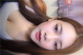 霍萱 Iris低胸大奶性感直播