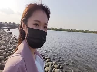 546EROF-011 人気TikT○ker(19)九州弁の幼い美少女 上京ハメ撮り映像 高山すず