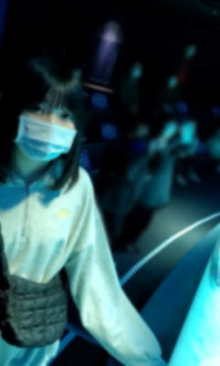 FC2-3144595 ※閲覧注意【特典：顔出し】 （現）J○ゆめちゃん。初めてのお泊まりデート。2回目のHで巨根に苦しむ彼女を容赦なくガン突き。おま○こにたっ