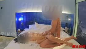 和隔壁对门美少妇偷情.