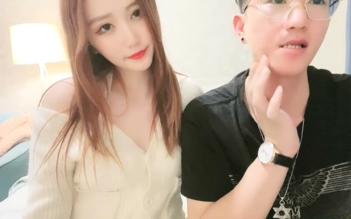 情侣直播在线搞起卧槽射了