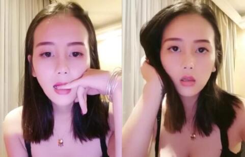 骚气大奶妹和炮友双人啪啪大秀深喉口交拨开内裤后入抽插性感大屁股