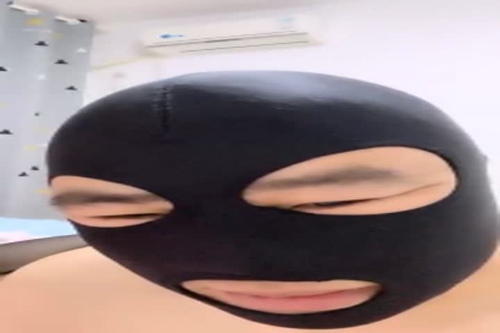 面罩少妇双人啪啪大秀 性感黑丝口交舔硬JJ后入抽插逼逼挺嫩 很是诱惑喜欢不要错过