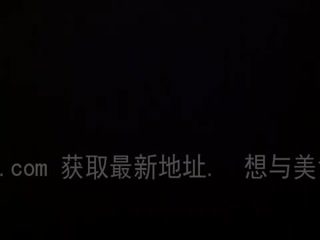 疯狂爆操白嫩翘臀女友续篇主动女上骑乘鸡巴上疯狂扭动叫床