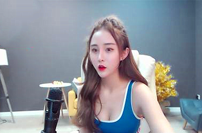 前熊猫主播朴惠恩超大尺度私密1对1视频流出自慰扣屄