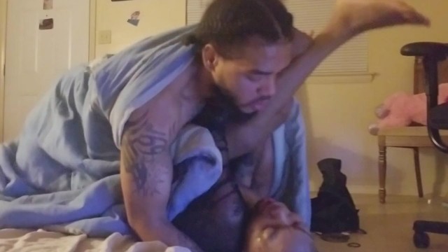 当我们做爱的时候。。。我们操！！