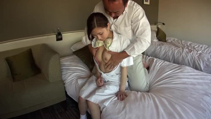 奈大人所裸保育士所 new