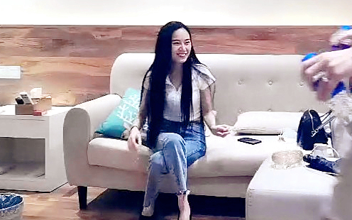 苗条身材69互舔极品兼职妹