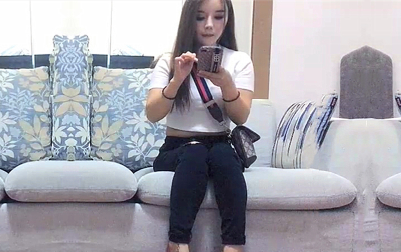 白衣大奶少妇拨开抽插猛操