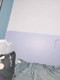 清纯嫩妹小男友没在家 独自诱惑大秀 撩起衣服揉奶子 特写肥穴掰开 我掰开你们要进来吗 浴室洗澡湿身诱惑