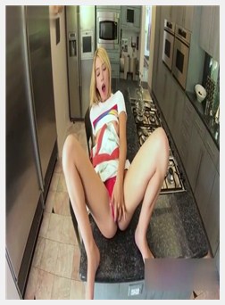 韩流红色天鹅绒艾琳的deepfake柜台顶部显示