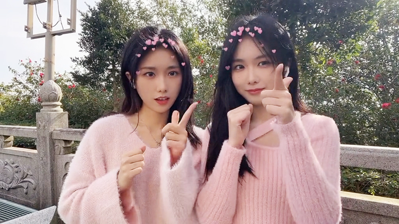 抖音20万粉美女主播小刘同学zzz疑似被探花李神约战过甜甜似初恋