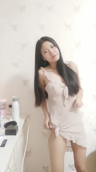 -ziwei-精品视讯系列-极品美女主播各种诱惑大尺度大秀喜欢的不要错过2