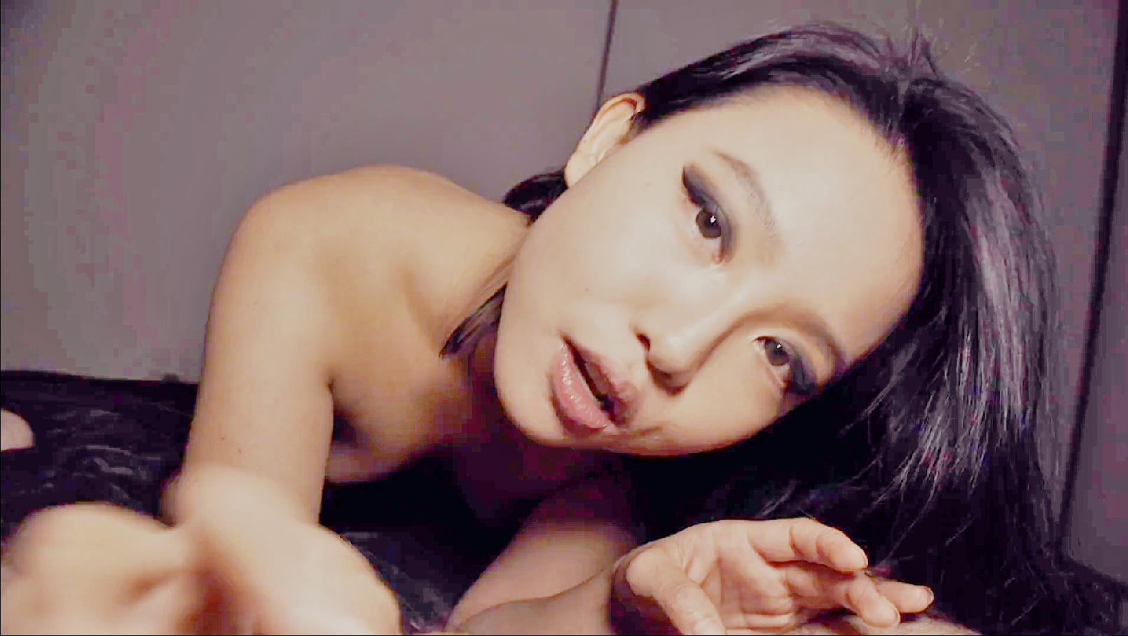 狂野美女激情一刻