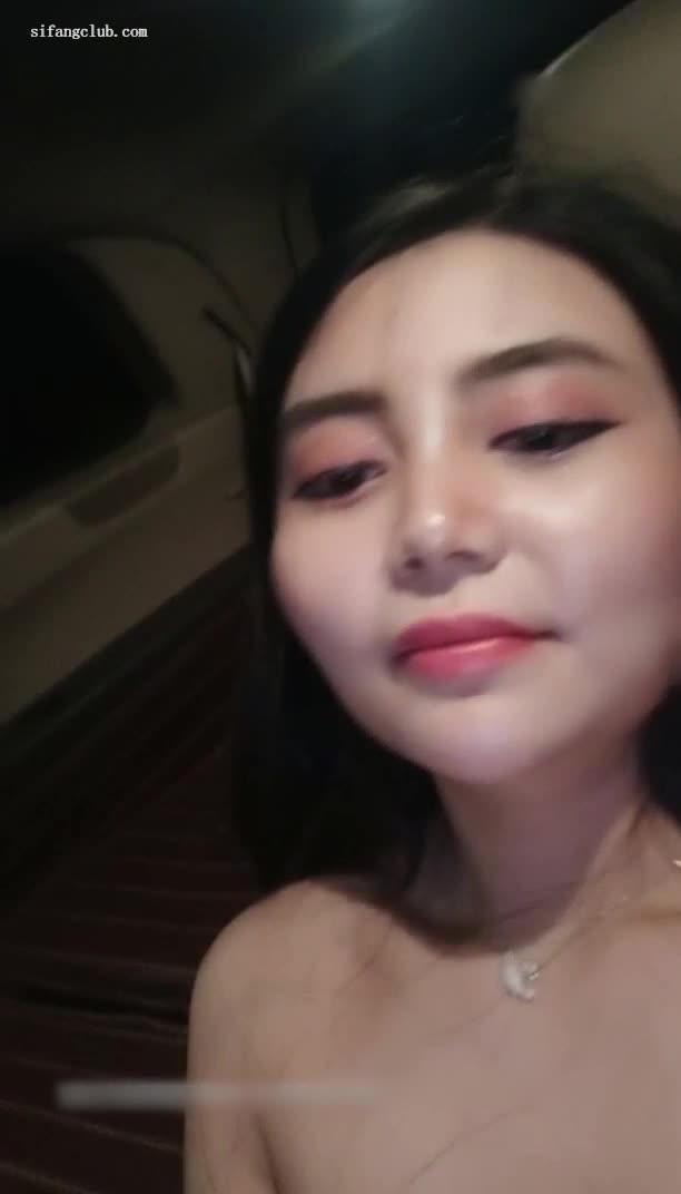 R阿姨我不想努力了黑人小伙用巧克力棒棒饱熟女阿姨 new