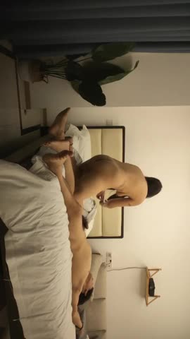 【91第一深情探花】，91家族力推新人，第二炮激战再起，骚逼淫荡，最佳性爱搭档就是她