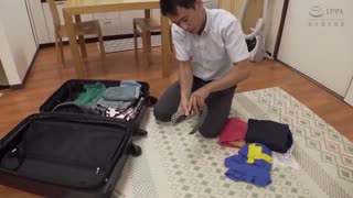 與父離別緊貼溼吻中出幹砲！4 VRTM-483